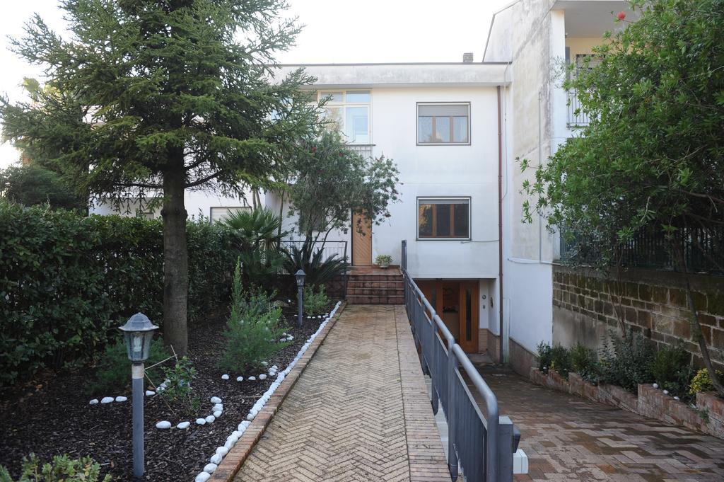 B&B Viale Delle Colline Salerno Eksteriør billede