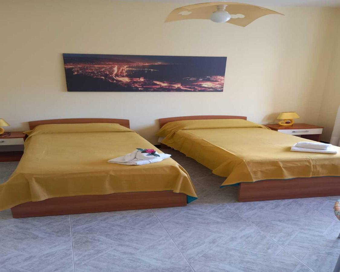 B&B Viale Delle Colline Salerno Eksteriør billede