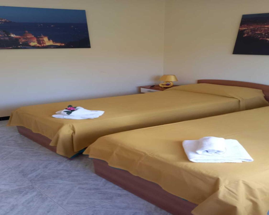 B&B Viale Delle Colline Salerno Eksteriør billede