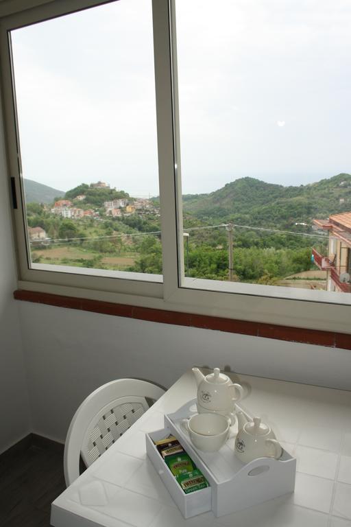 B&B Viale Delle Colline Salerno Eksteriør billede