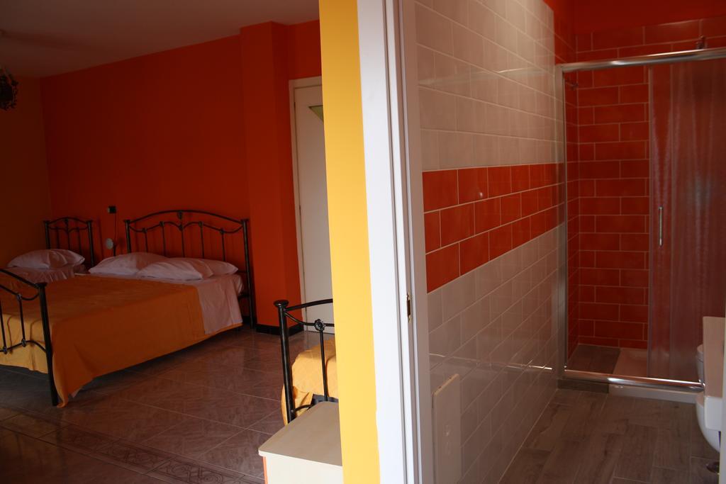 B&B Viale Delle Colline Salerno Eksteriør billede
